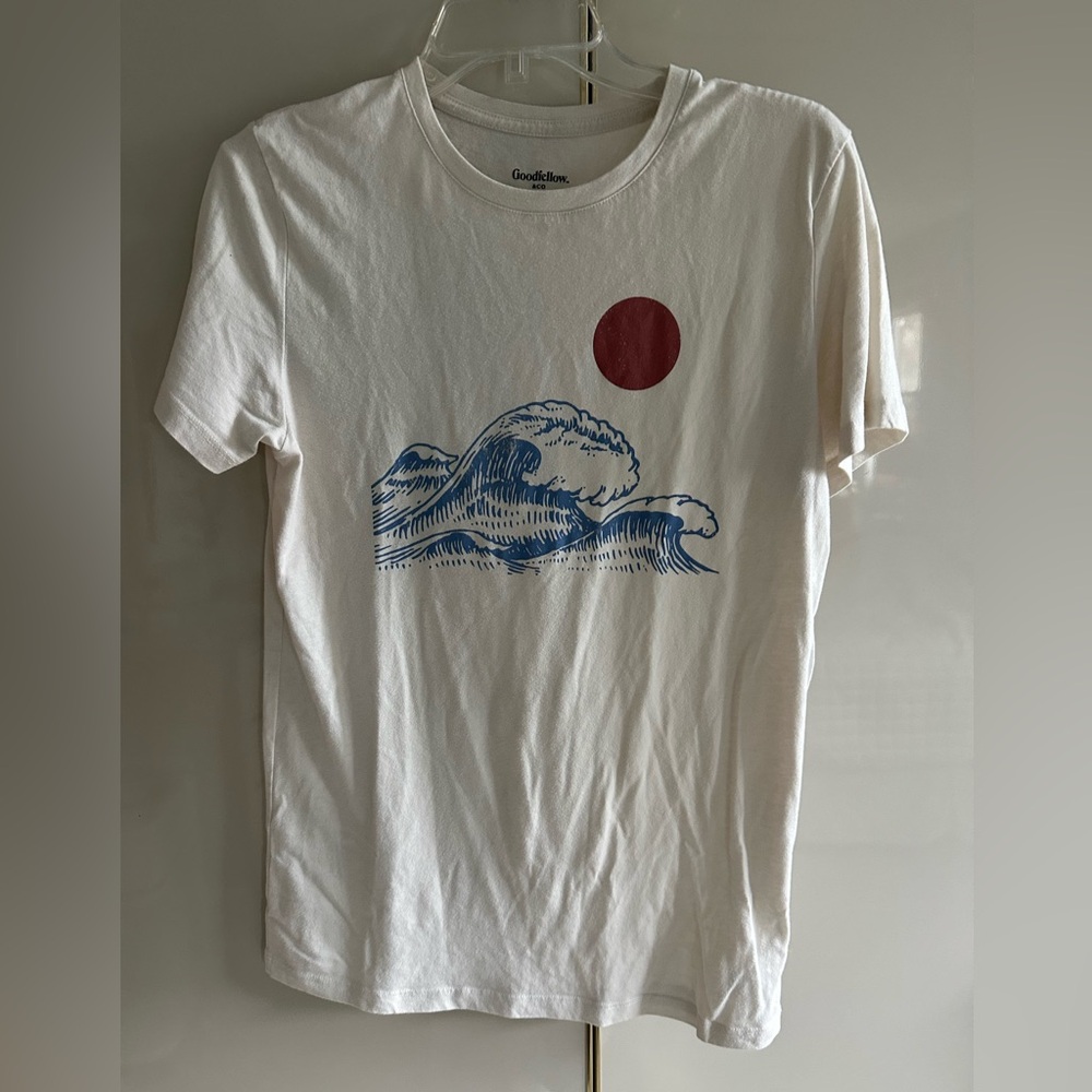 Goodfellow & Co Off White Blue Waves Tee